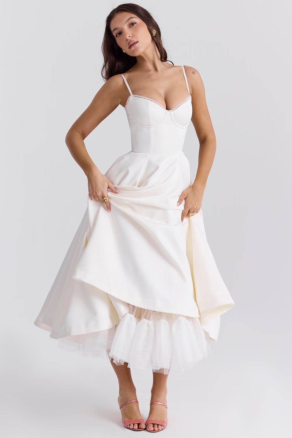 Linda | Elegantes Schlankmachendes Kleid